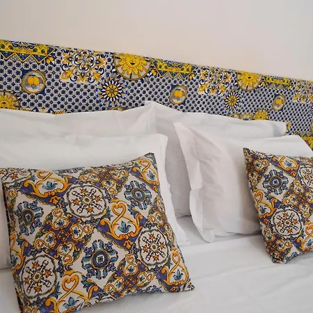 Hostel Via Zara Palermo