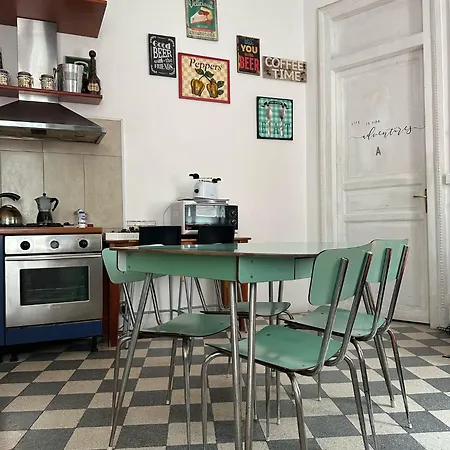 Via Zara Hostel Palermo