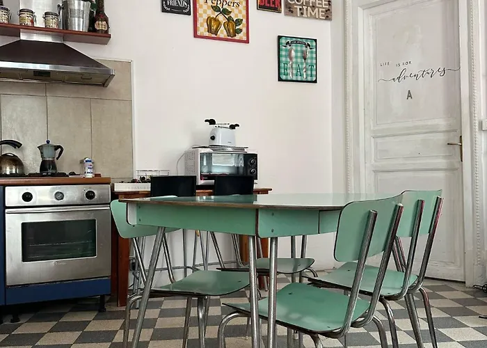 Via Zara Hostel Palermo